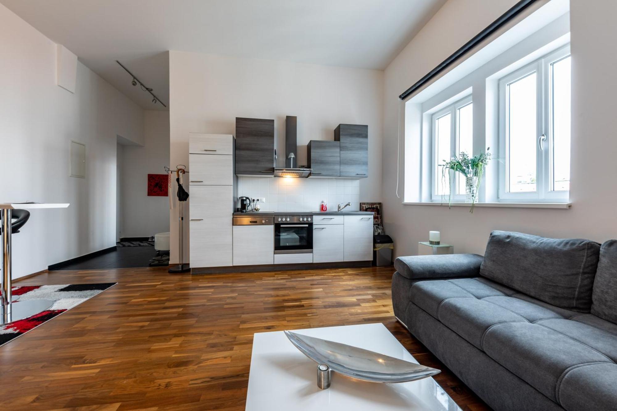 The Hub Vienna By Jr City Apartments Экстерьер фото