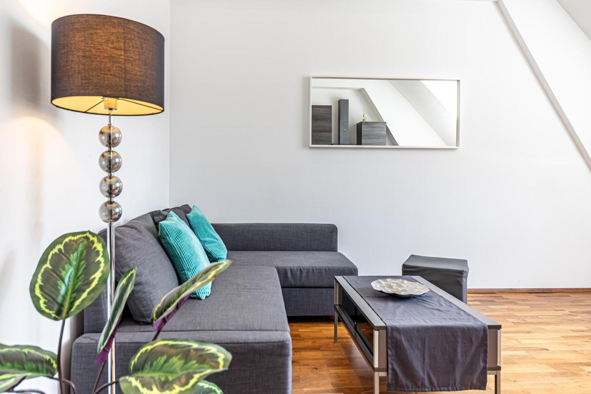 The Hub Vienna By Jr City Apartments Экстерьер фото